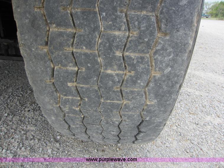 image for item D5651 2007 Mack CV713 Granite dump truck