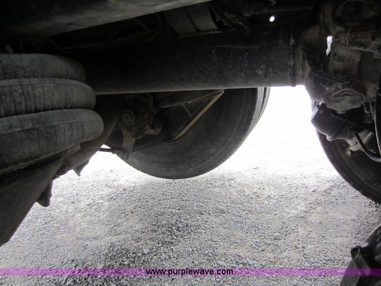 image for item D5651 2007 Mack CV713 Granite dump truck