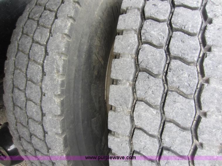 image for item D5651 2007 Mack CV713 Granite dump truck