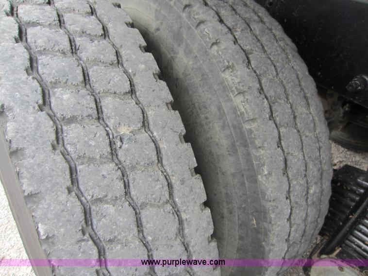 image for item D5651 2007 Mack CV713 Granite dump truck