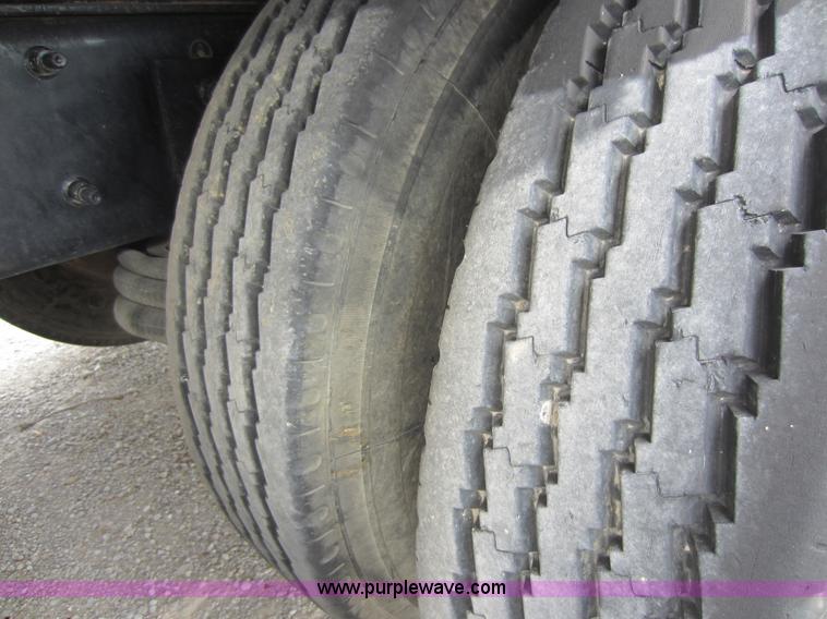 image for item D5651 2007 Mack CV713 Granite dump truck