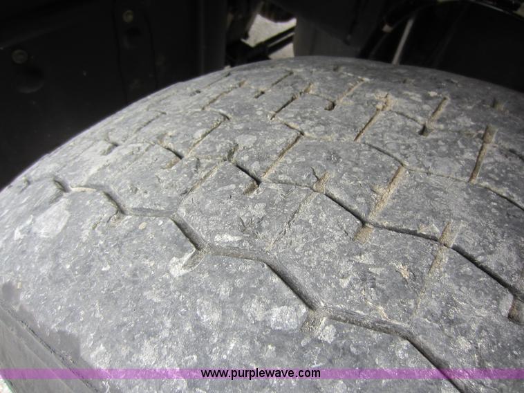 image for item D5651 2007 Mack CV713 Granite dump truck