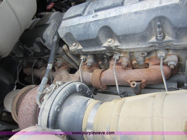 image for item D5651 2007 Mack CV713 Granite dump truck