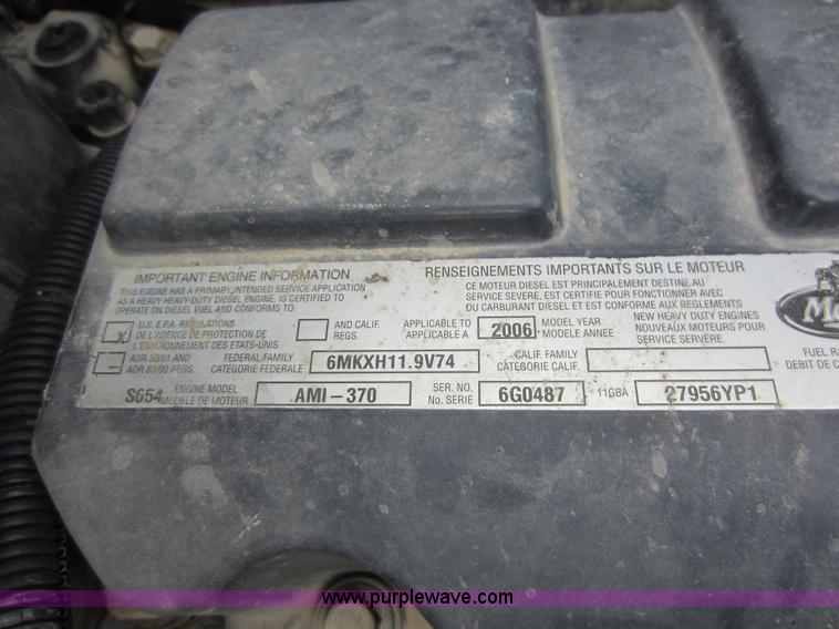 image for item D5651 2007 Mack CV713 Granite dump truck