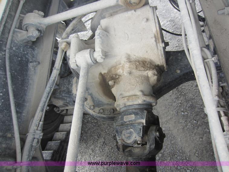 image for item D5651 2007 Mack CV713 Granite dump truck