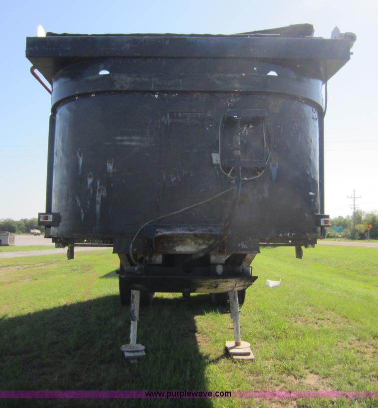 image for item D5659 1979 Lufkin end dump trailer