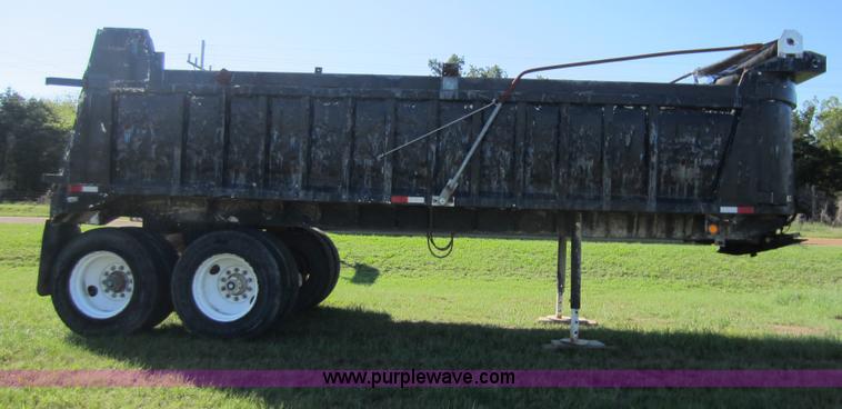 image for item D5659 1979 Lufkin end dump trailer