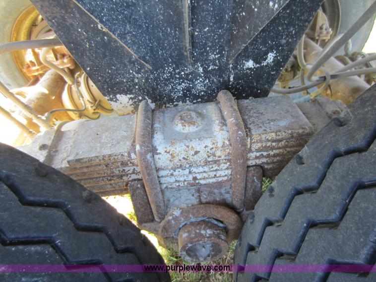 image for item D5659 1979 Lufkin end dump trailer