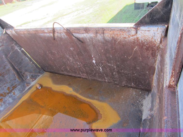 image for item D5659 1979 Lufkin end dump trailer