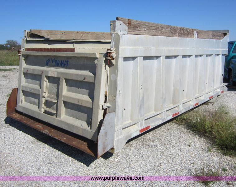 image for item D5660 Miller 17' aluminum dump bed