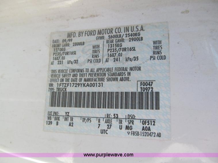 image for item E2134 2000 Ford F150 pickup truck