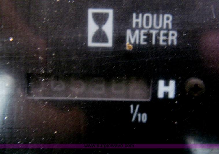 image for item E2172 2004 Takeuchi TL150 track skid steer