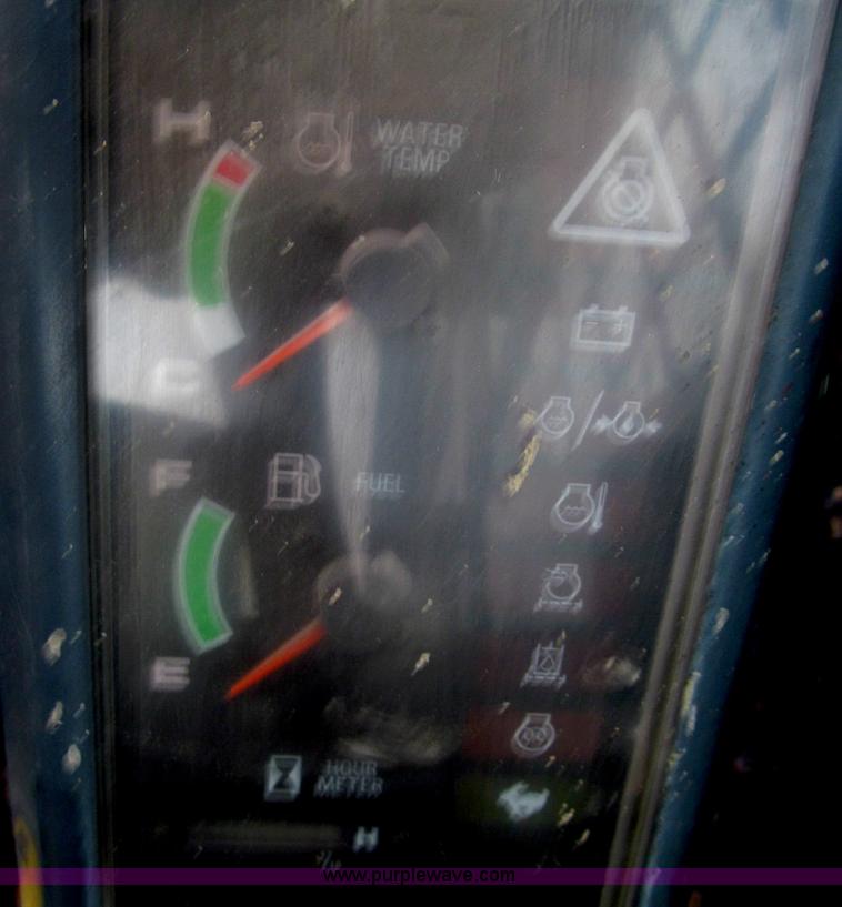 image for item E2172 2004 Takeuchi TL150 track skid steer