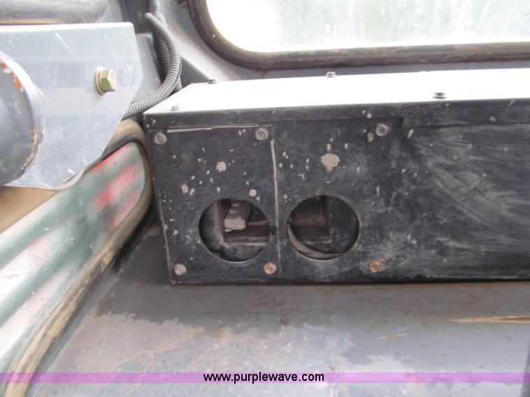 image for item E2172 2004 Takeuchi TL150 track skid steer