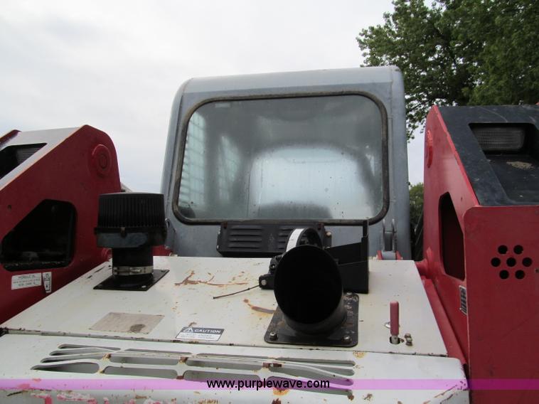 image for item E2172 2004 Takeuchi TL150 track skid steer