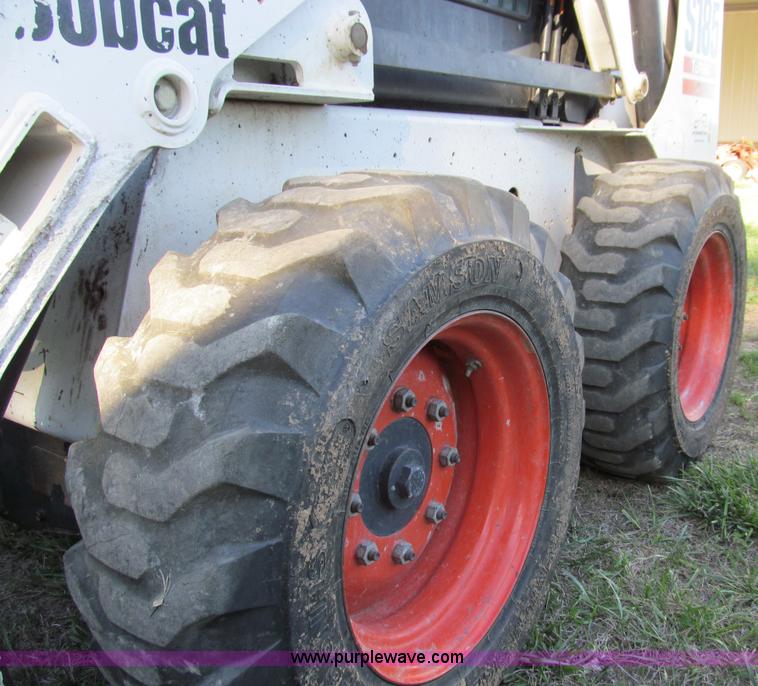 image for item E3508 2004 Bobcat S185 Turbo skid steer