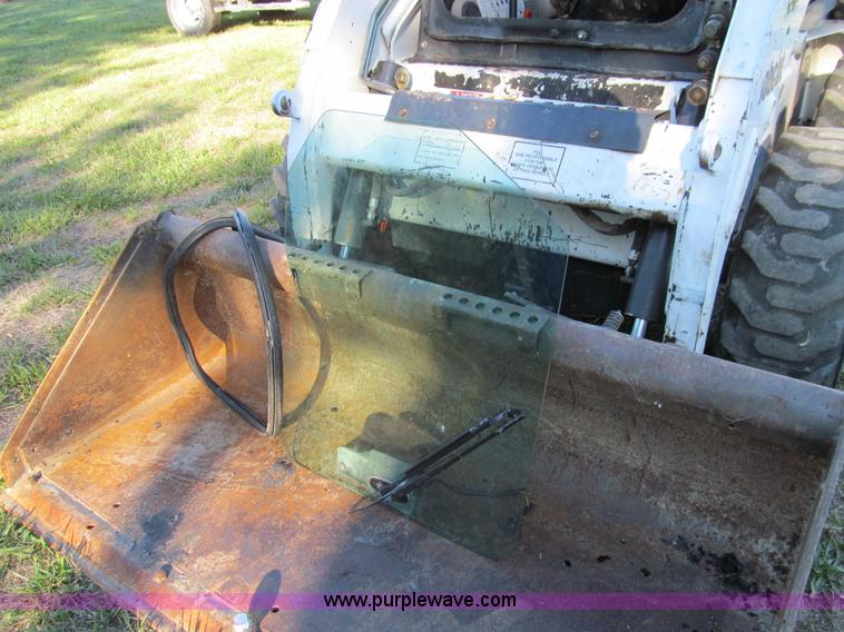 image for item E3508 2004 Bobcat S185 Turbo skid steer