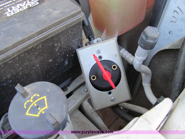 image for item E3509 1999 Ford F350 Super Duty flatbed pickup truck