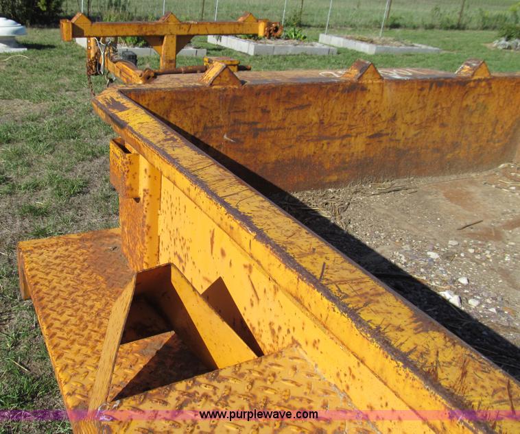 image for item E3510 1988 Brooks Brothers 9' x 5' trailer