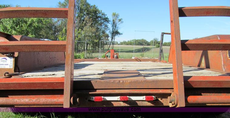 image for item E3511 1990 Ditch Witch 6 ton tilt bed trailer