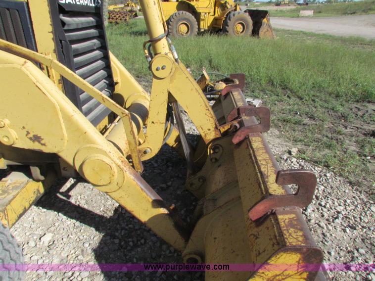 image for item E8043 1986 Caterpillar 416 backhoe
