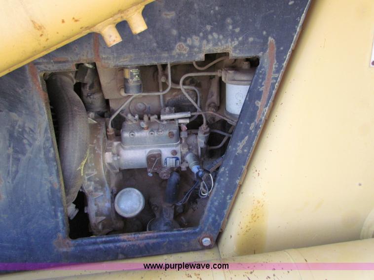 image for item E8043 1986 Caterpillar 416 backhoe