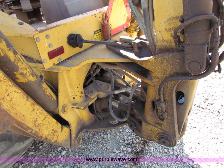 image for item E8043 1986 Caterpillar 416 backhoe