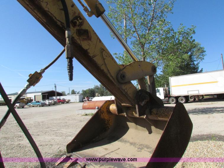 image for item E8043 1986 Caterpillar 416 backhoe
