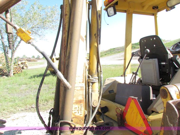image for item E8043 1986 Caterpillar 416 backhoe