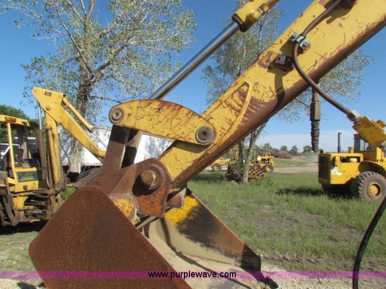 image for item E8043 1986 Caterpillar 416 backhoe