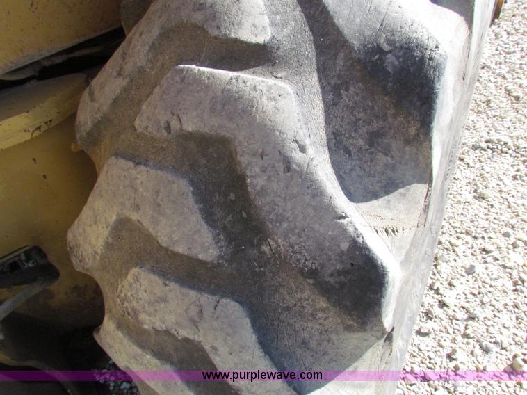 image for item E8043 1986 Caterpillar 416 backhoe