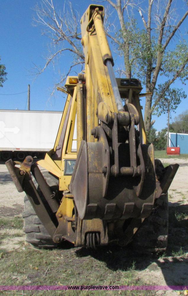 image for item E8044 1986 Caterpillar 416 backhoe