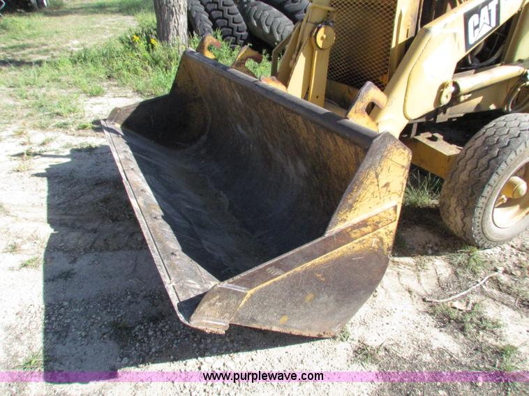 image for item E8044 1986 Caterpillar 416 backhoe