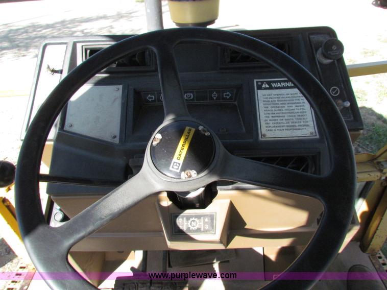 image for item E8044 1986 Caterpillar 416 backhoe