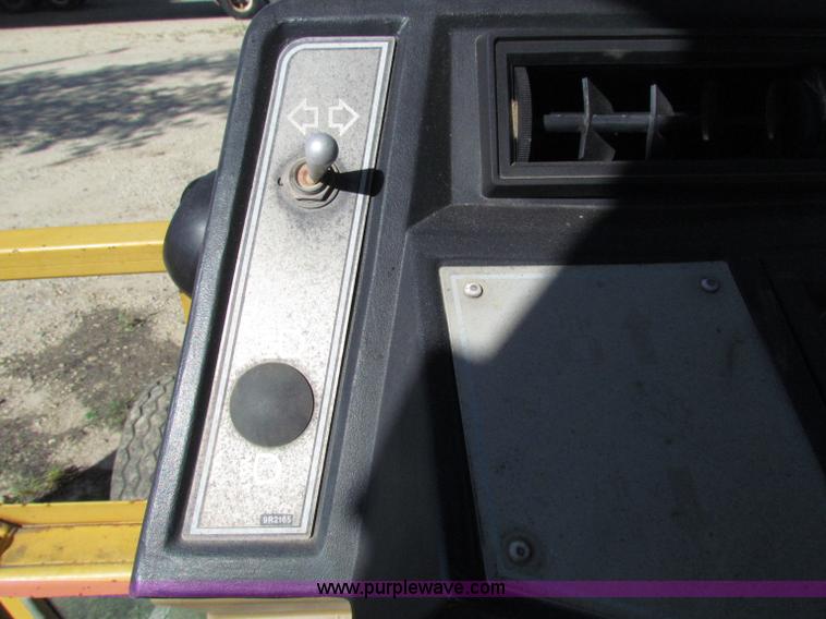 image for item E8044 1986 Caterpillar 416 backhoe