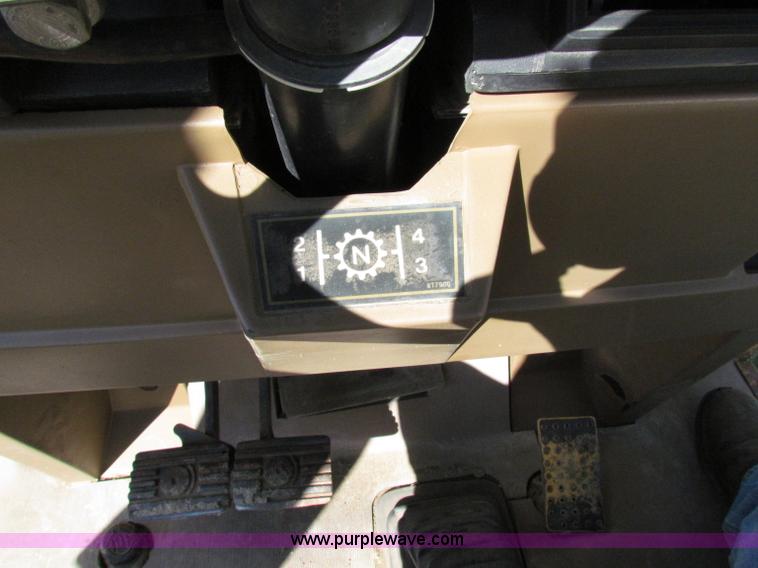 image for item E8044 1986 Caterpillar 416 backhoe