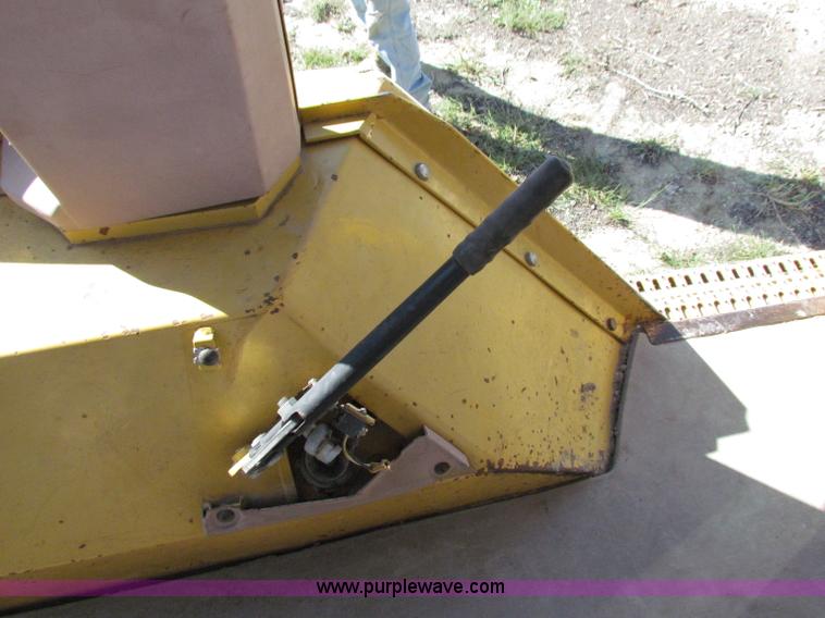 image for item E8044 1986 Caterpillar 416 backhoe