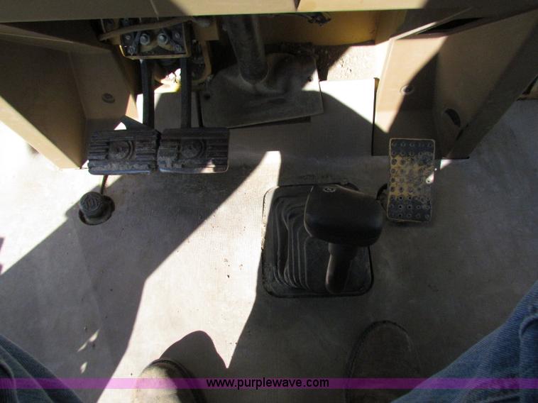 image for item E8044 1986 Caterpillar 416 backhoe