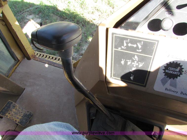 image for item E8044 1986 Caterpillar 416 backhoe