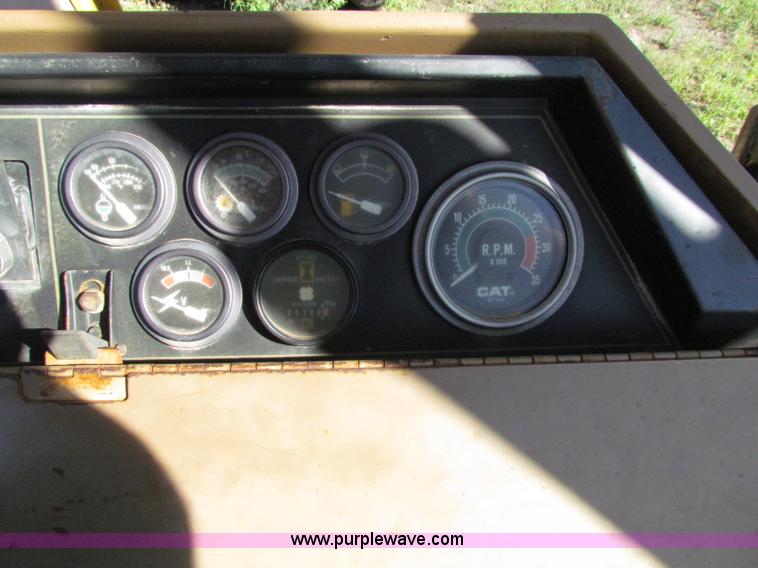 image for item E8044 1986 Caterpillar 416 backhoe