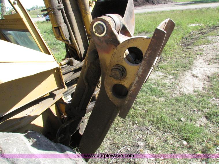 image for item E8044 1986 Caterpillar 416 backhoe