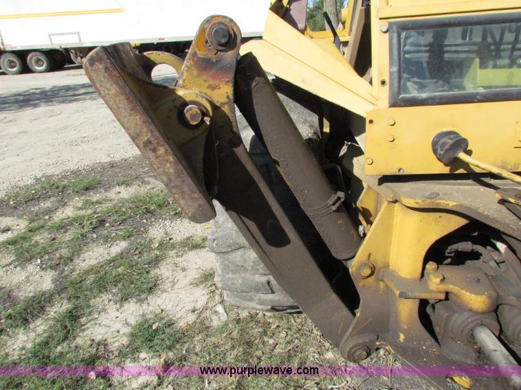 image for item E8044 1986 Caterpillar 416 backhoe