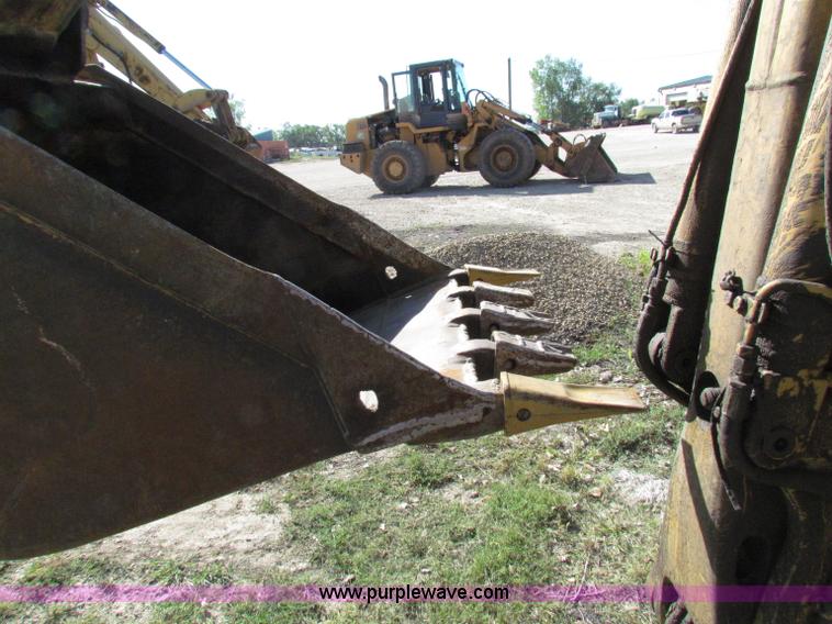 image for item E8044 1986 Caterpillar 416 backhoe