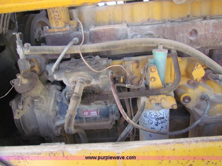 image for item E8045 1974 Caterpillar 966C wheel loader