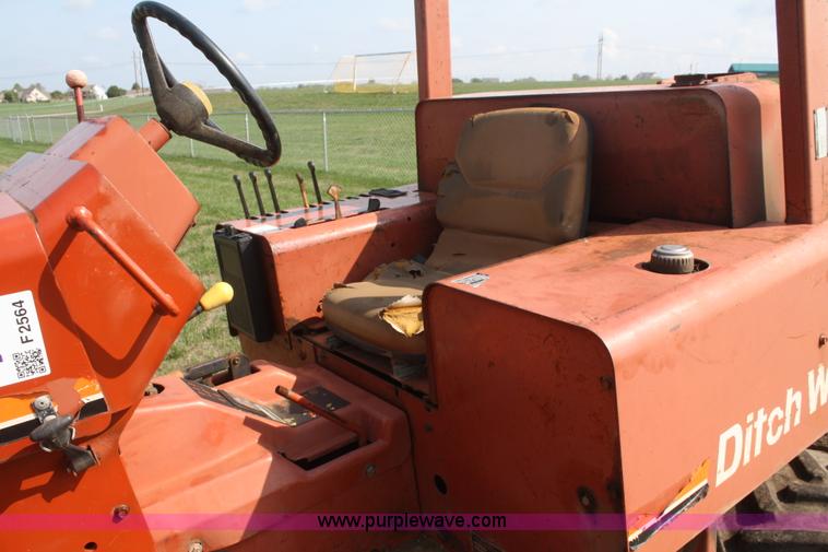 image for item F2564 Ditch Witch 5110 trencher backhoe