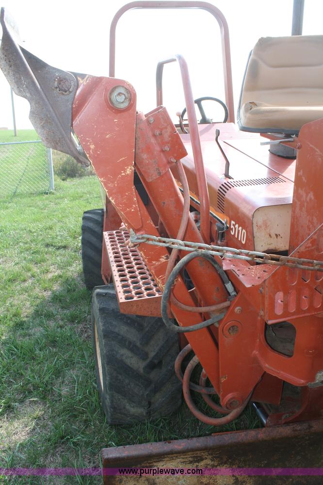 image for item F2564 Ditch Witch 5110 trencher backhoe