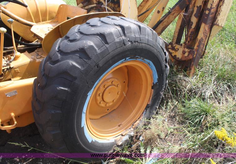 image for item F2583 Case industrial tractor with breaker