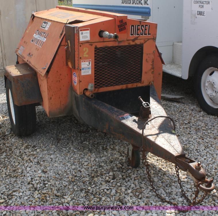 image for item F2585 Smith air compressor