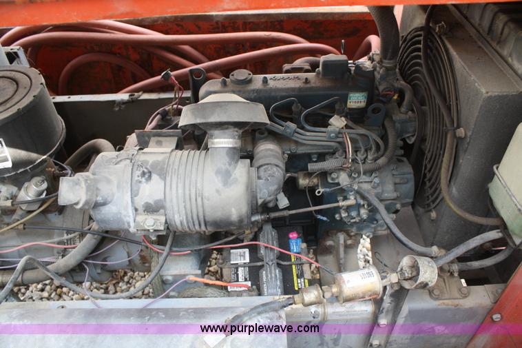 image for item F2585 Smith air compressor