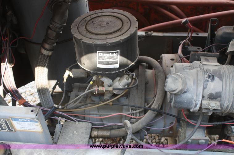 image for item F2585 Smith air compressor